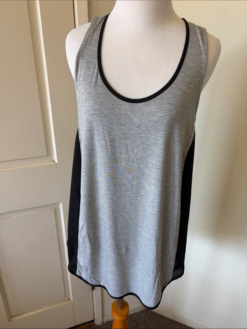 Glam Sleeveless Grey and Black Panel Tank Top